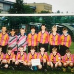 I NAKI CUP rok 1996 - drugi z lewej w dolnym rzędzie ROBERT LEWANDOWSKI - 1